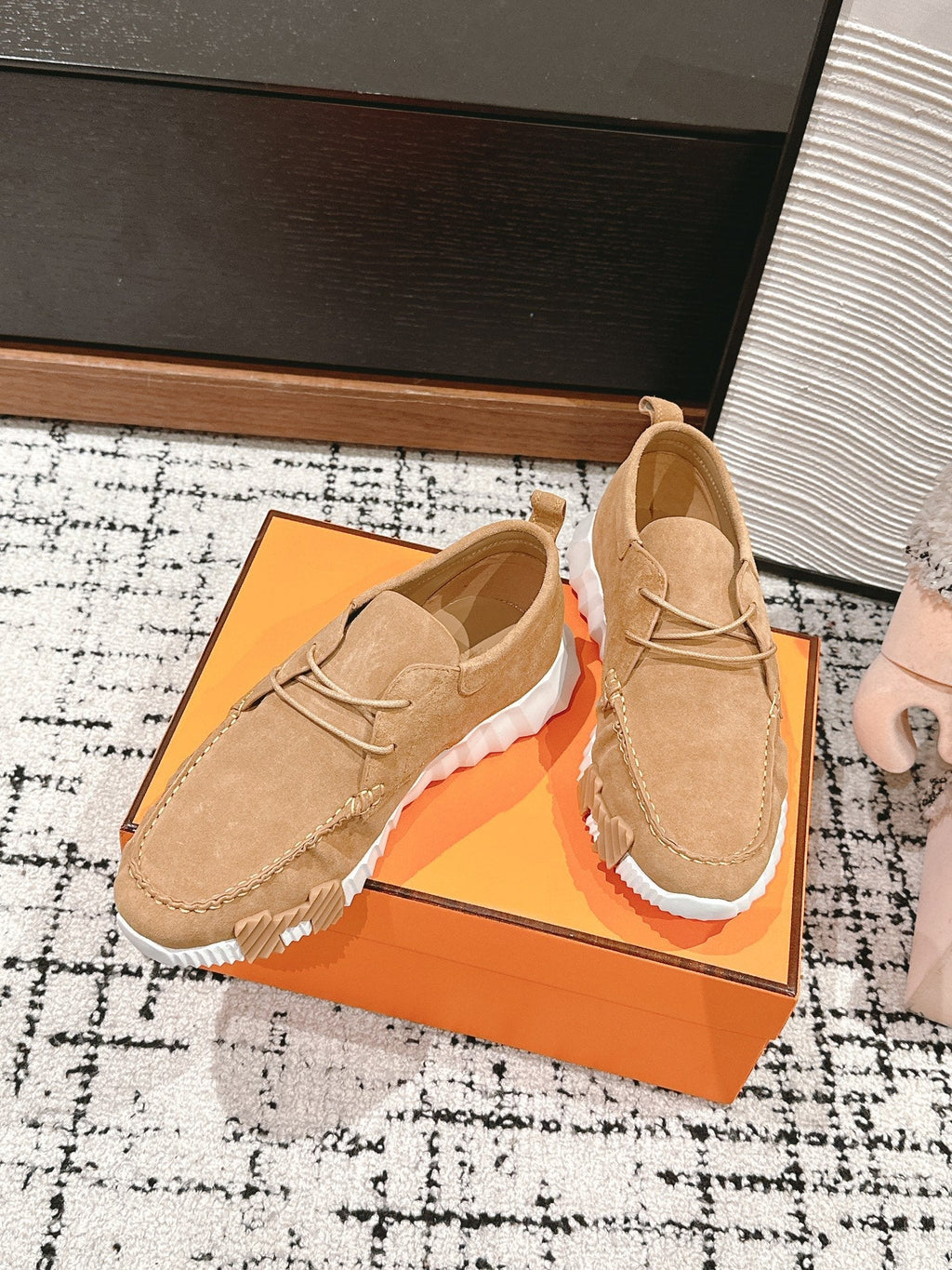 HERMES INCREASE SNEAKER IN PEANUT BROWN SUEDE