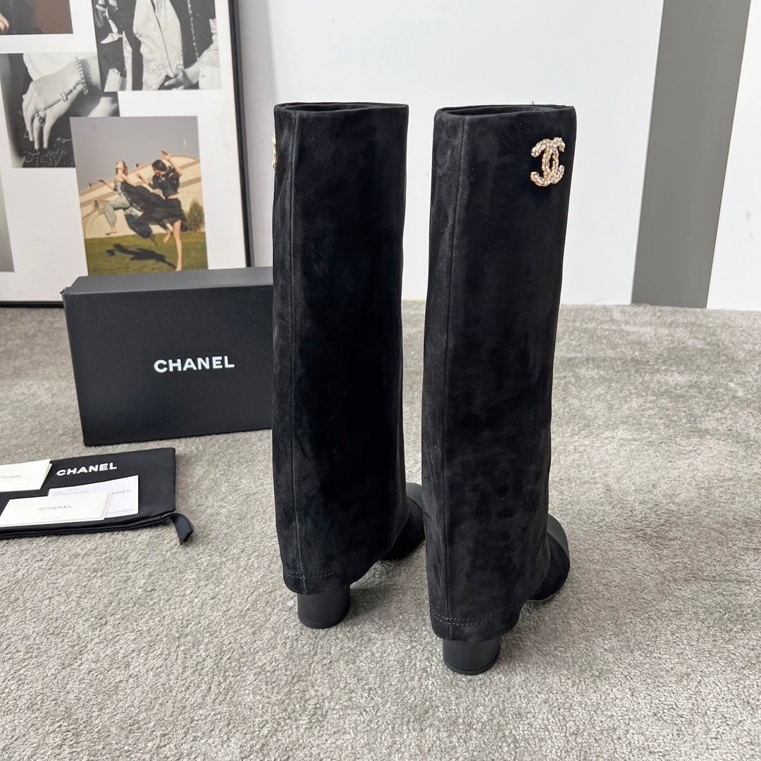 CHANEL 25S HIGH BOOTS 55MM IN BLACK SUEDE AND CANVAS GOLD HARDWARE