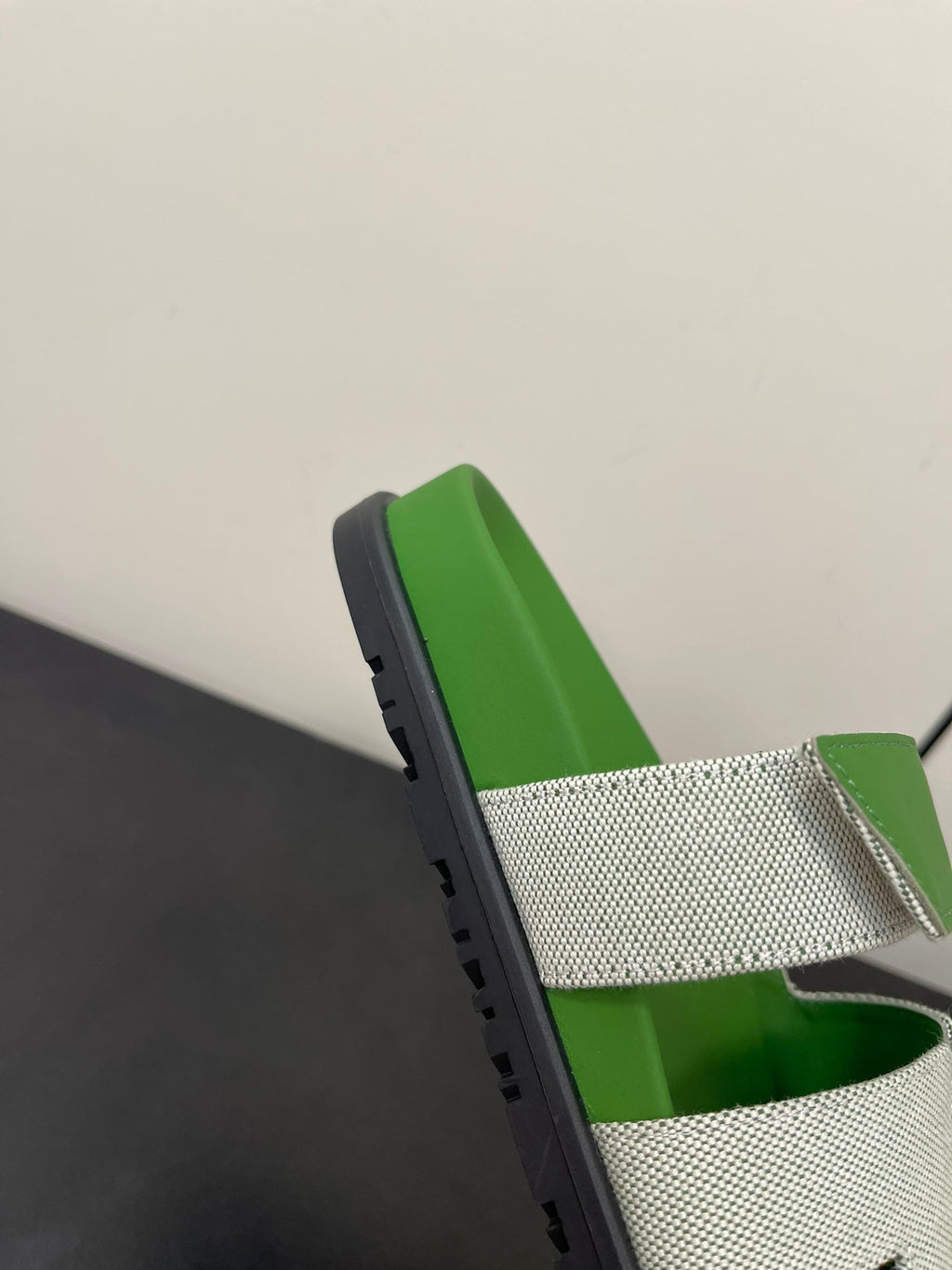 HERMES CHYPRE SANDAL GREEN MIX CREAM CALFSKIN