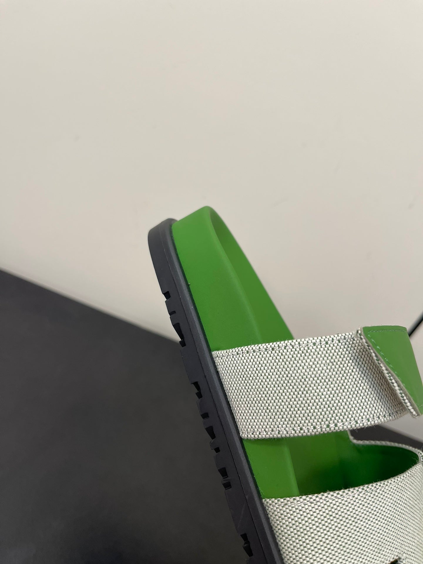 HERMES CHYPRE SANDAL GREEN MIX CREAM CALFSKIN