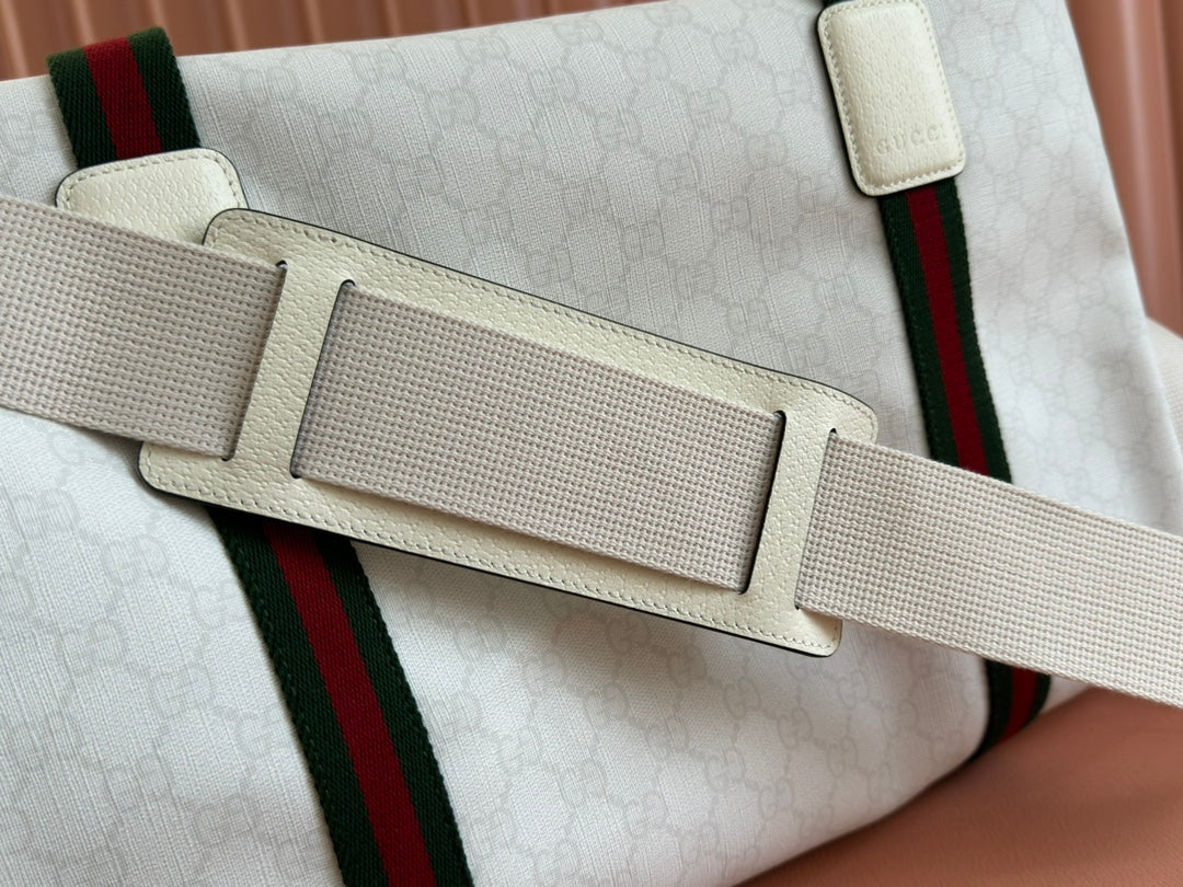 GUCCI MEDIUM DUFFLE BAG WITH WEB 47 IN WHITE SOFT  CALFSKIN