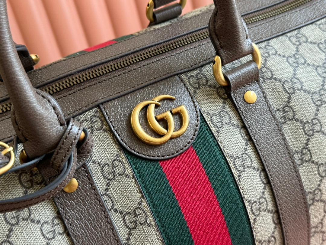 GUCCI SAVOY MEDIUM DUFFLE BAG 44 IN BEIGE AND EBONY  SUPREME CANVAS