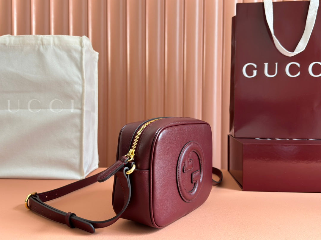 GUCCI BLONDIE SMALL SHOULDER BAG 21 IN ROSSO ANCORA RED CALFSKIN