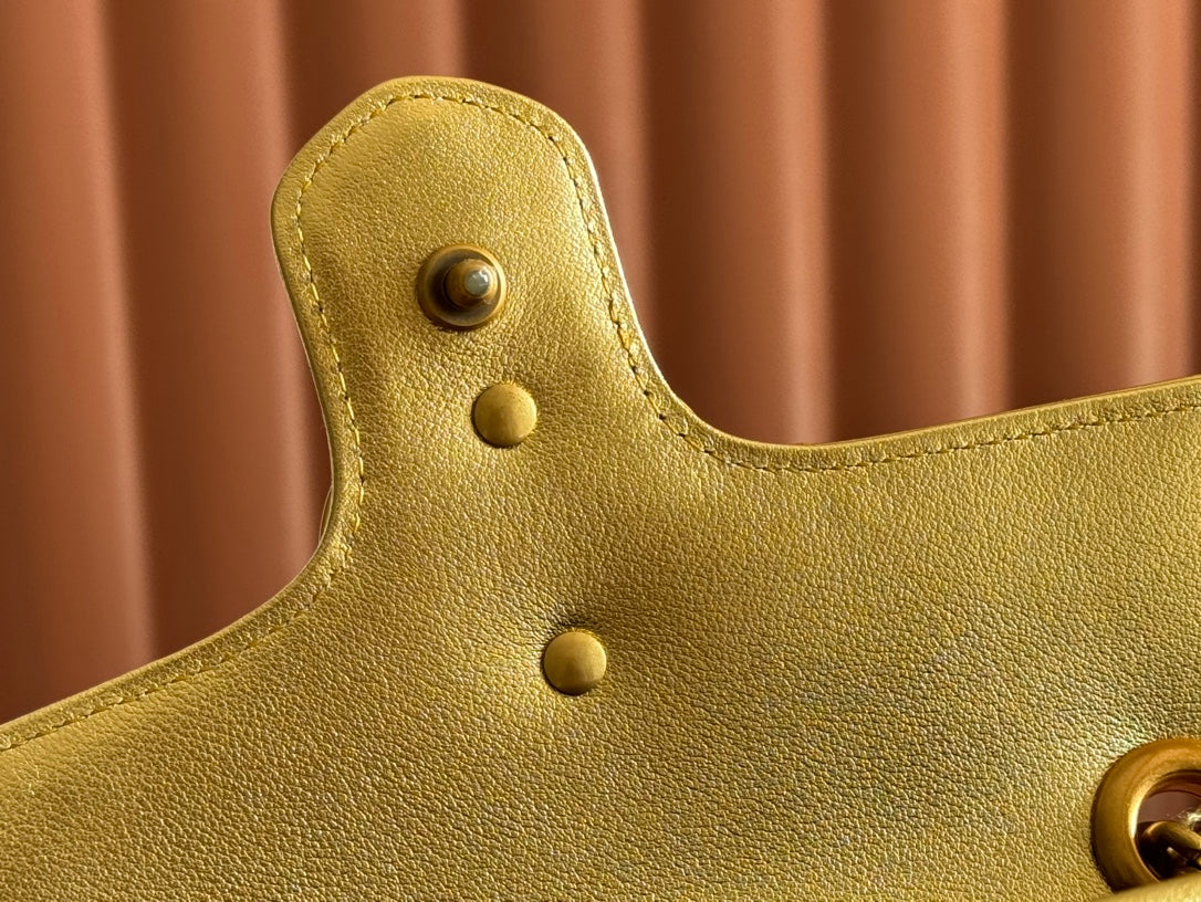 GUCCI MARMONT MEDIUM SHOUDER BAG 23 IN YELLOW GLOSSY CALFSKIN