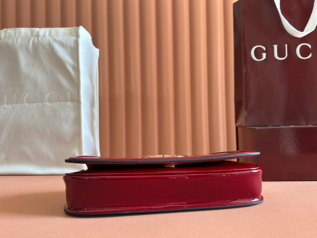 GUCCI LARGE BLONDIE SHOULDER BAG 29.5 IN RED PATENT CALFSKIN