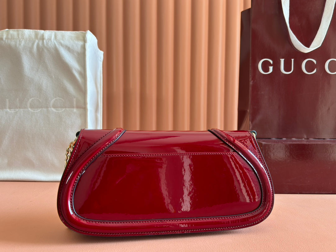 GUCCI MEDIUM BLONDIE SHOULDER BAG 26.5 IN RED PATENT CALFSKIN