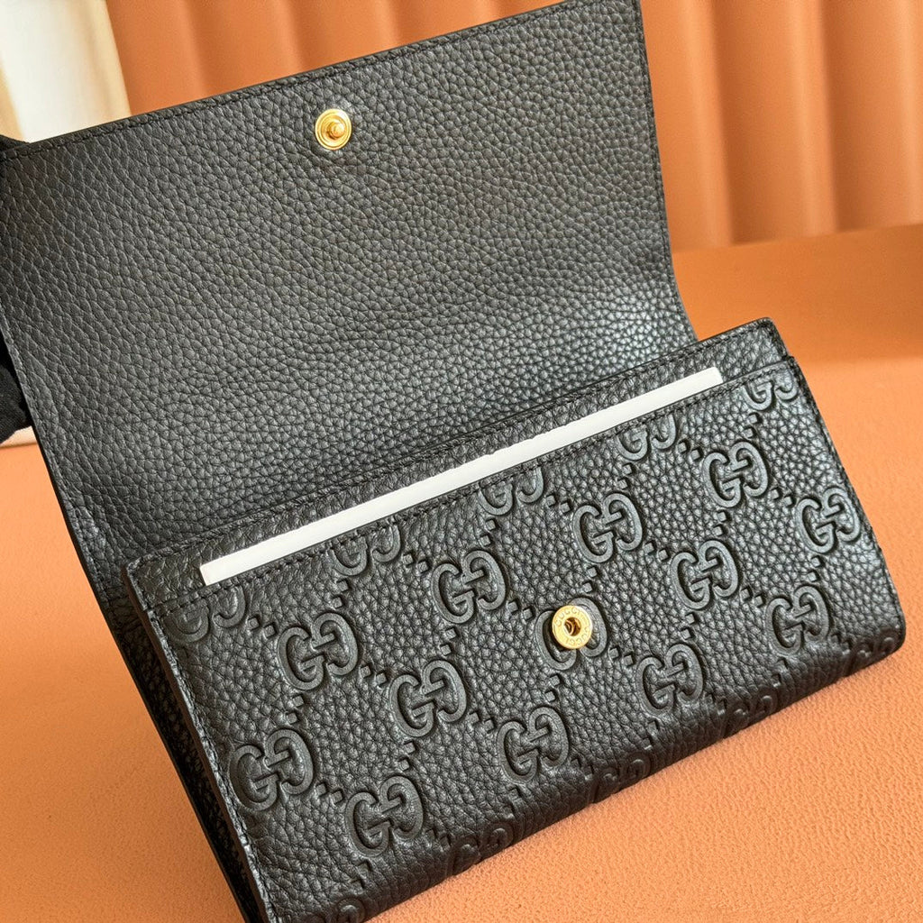 GUCCI EMBLEM CONTINENTAL WALLET 19 IN BLACK  SMOOTH CALFSKIN