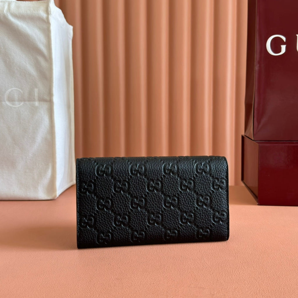 GUCCI EMBLEM CONTINENTAL WALLET 19 IN BLACK  SMOOTH CALFSKIN