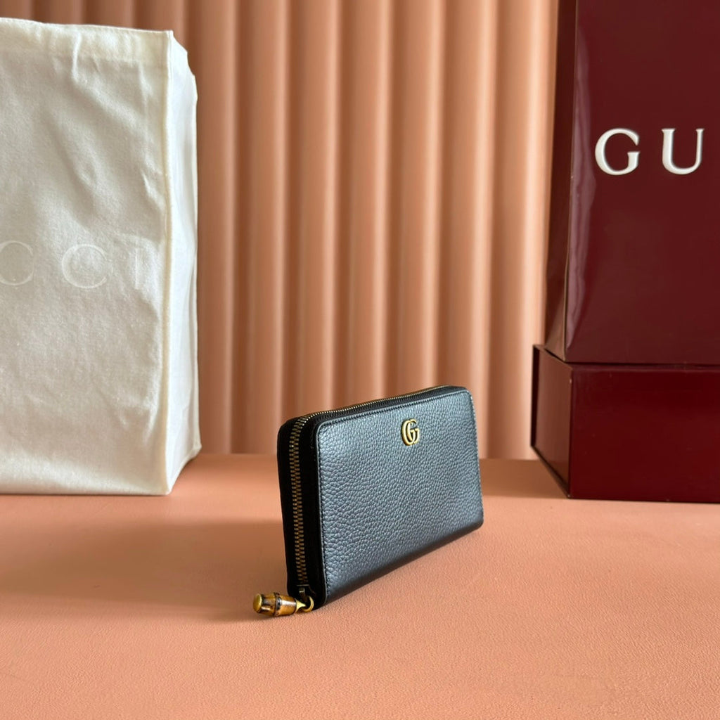 GUCCI 25S MARMONT WALLET 19 IN BLACK CALFSKIN GOLD HARDWARE