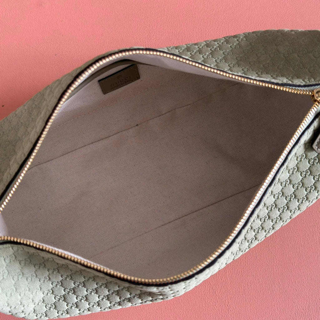 GUCCI 26S SHOULDER BAG 31 IN LIGHT GREEN EMBOSSED SUEDE