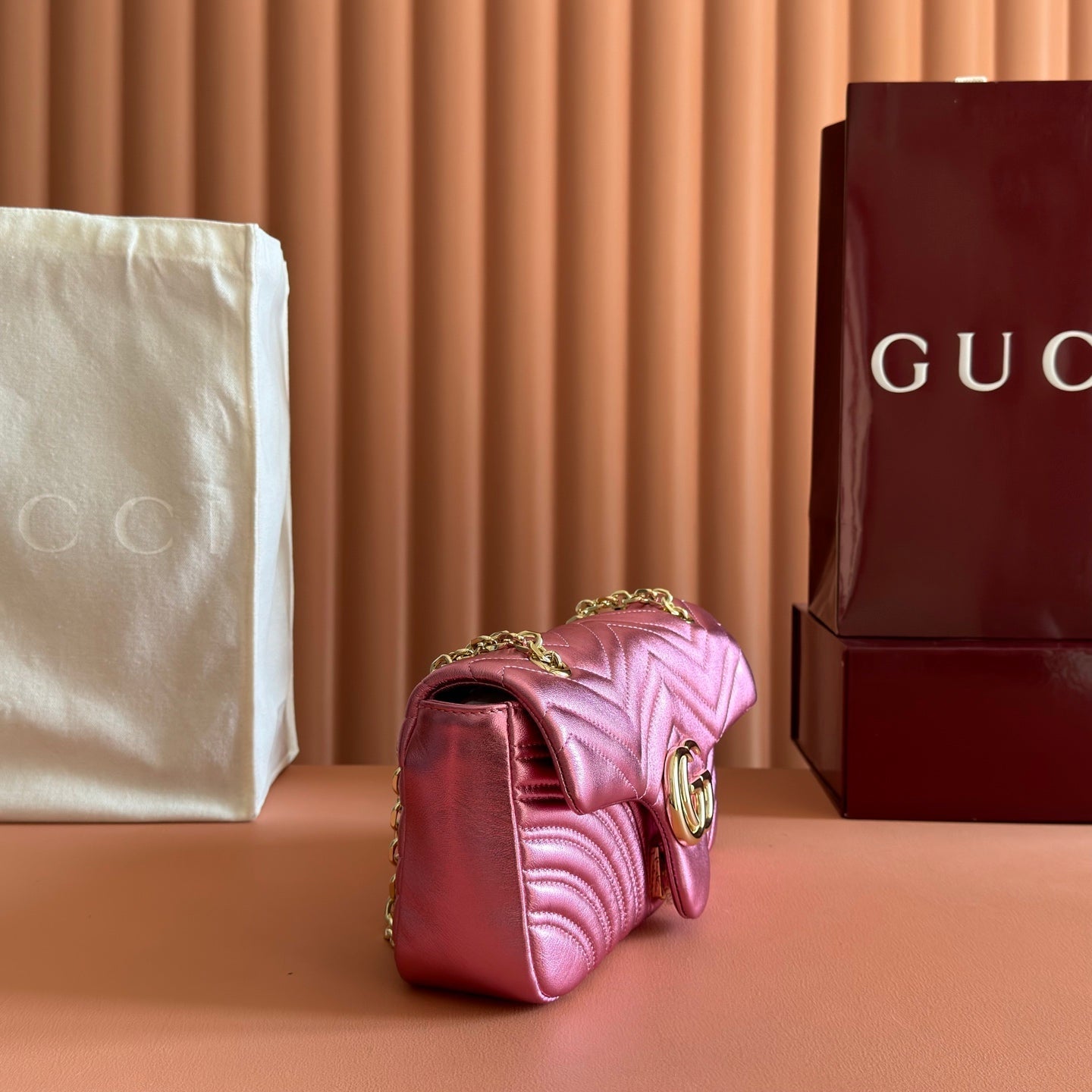 GUCCI 26S  MARMONT BAG 26 IN METALLIC PINK LAMBSKIN