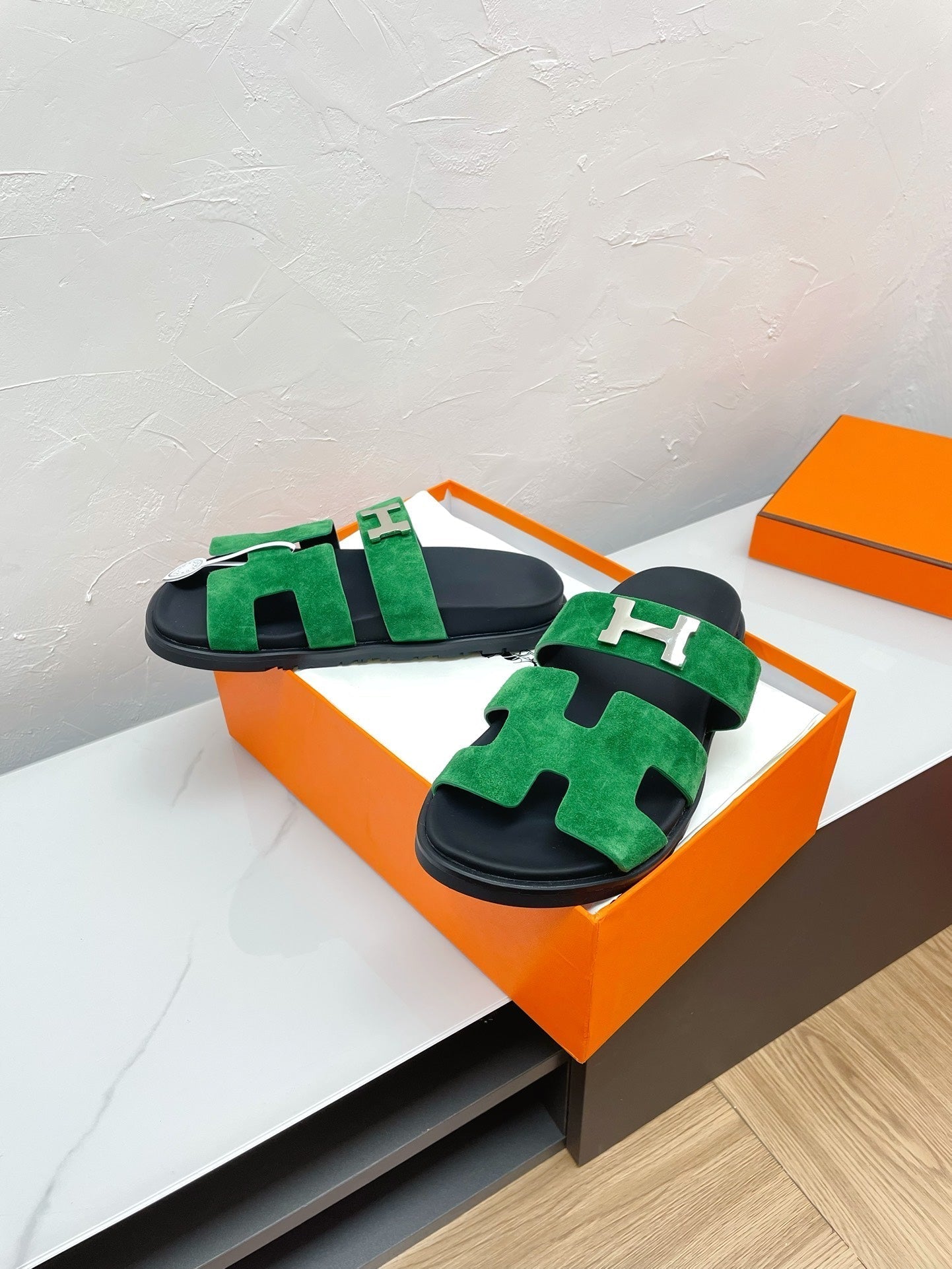HERMES CHYPRE SANDAL OCEAN SUEDE WITH H BUCKLE