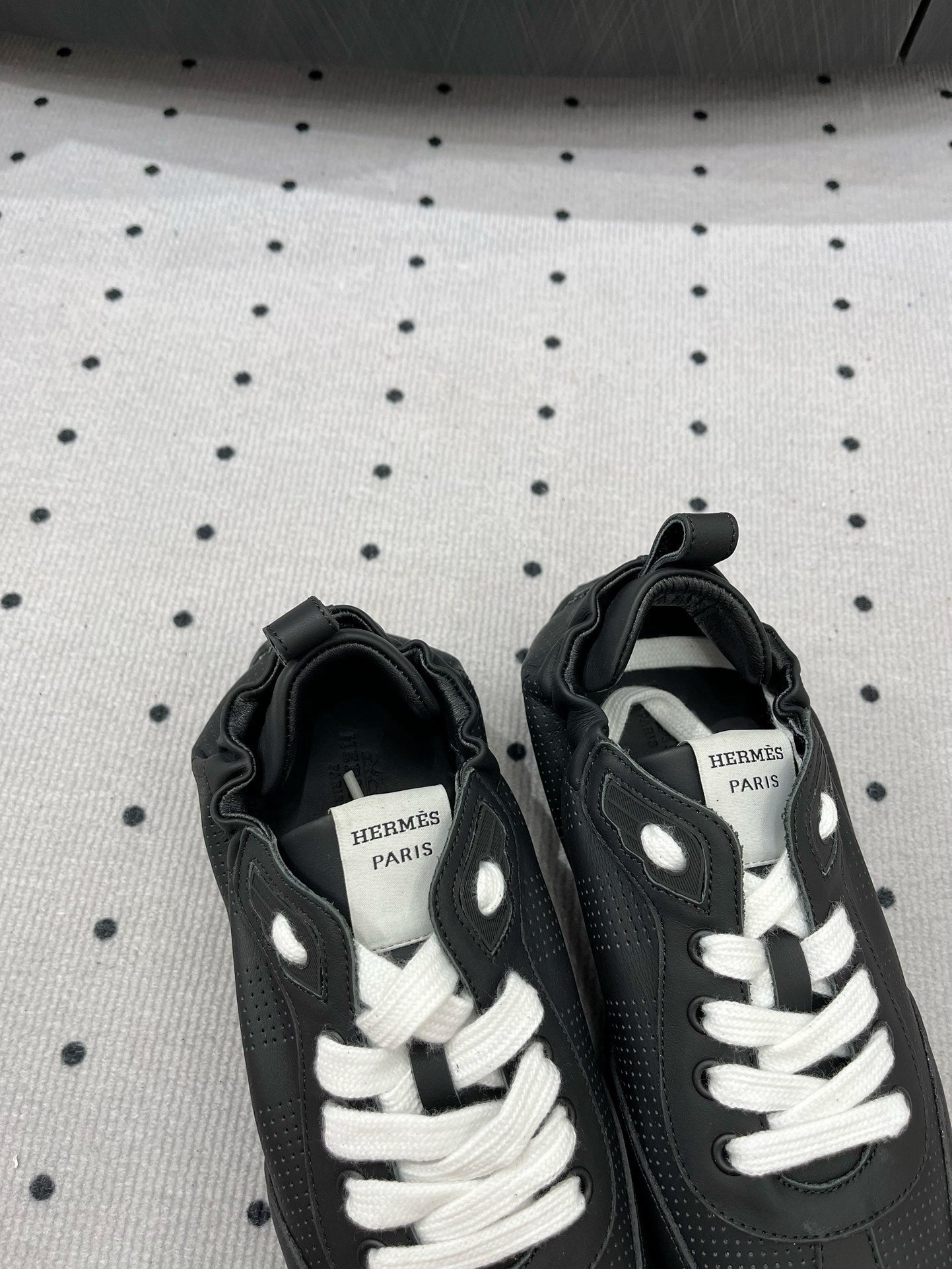HERMES TRAIL SNEAKER IN BLACK CALFSKIN