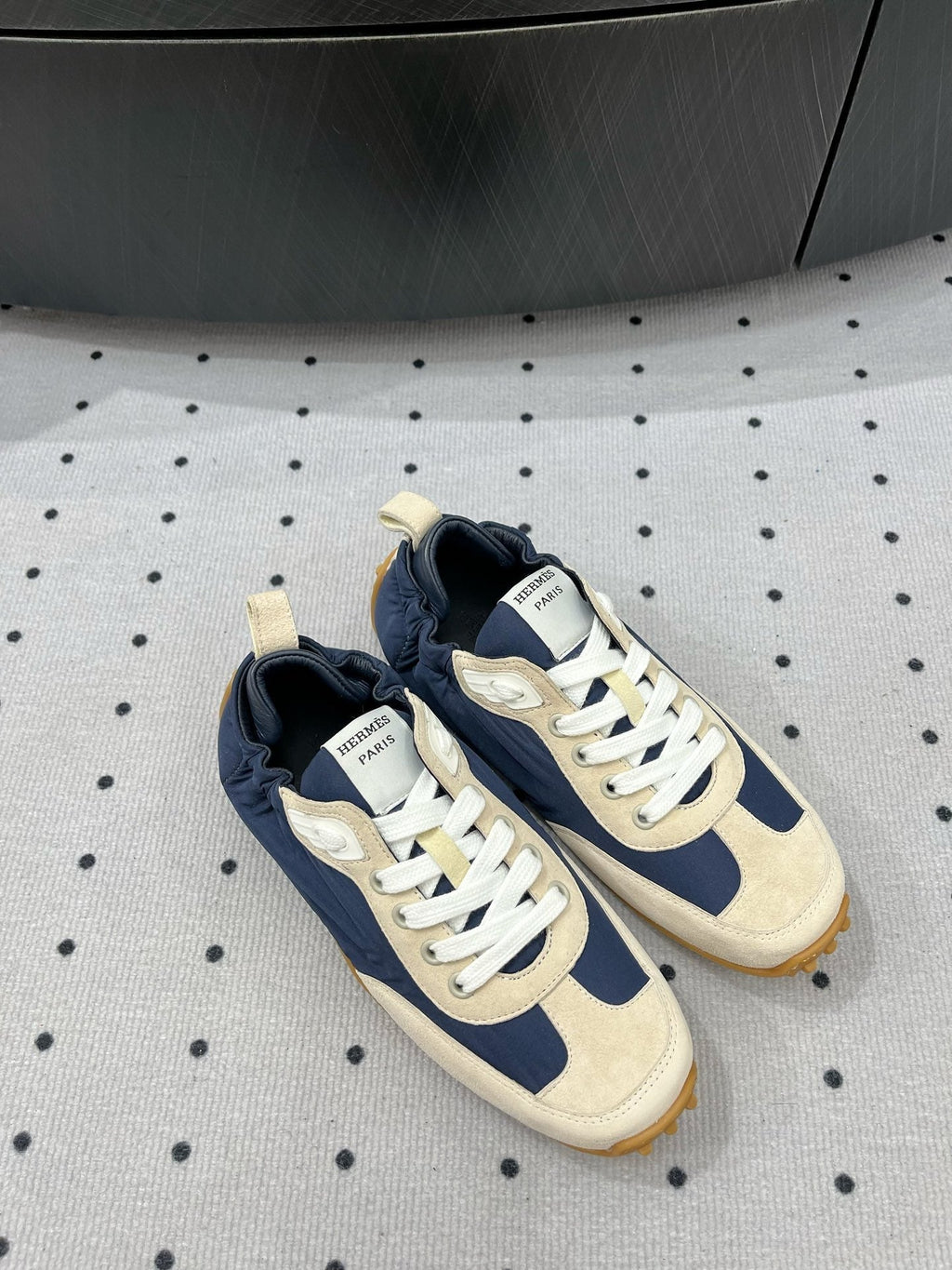 HERMES TRAIL SNEAKER IN IVORY TAN MIX SPACE BLUE SUEDE