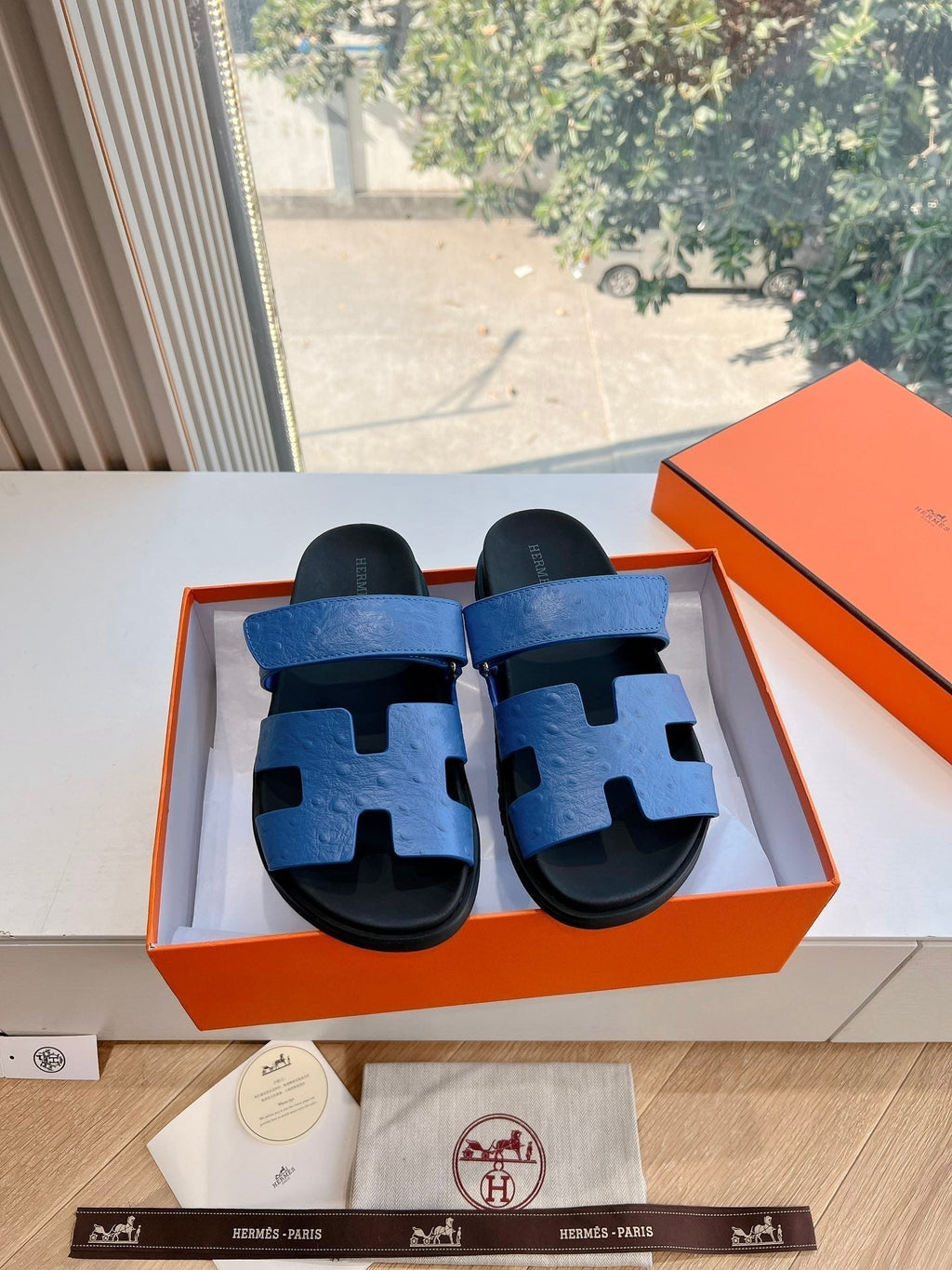 HERMES CHYPRE SANDAL IN COBALT BLUE GRAINED CALFSKIN