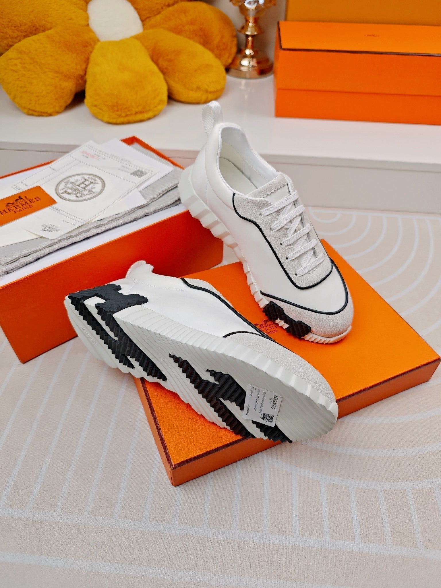 HERMES BOUNCING SNEAKERS WHITE CALFSKIN STYLIZED