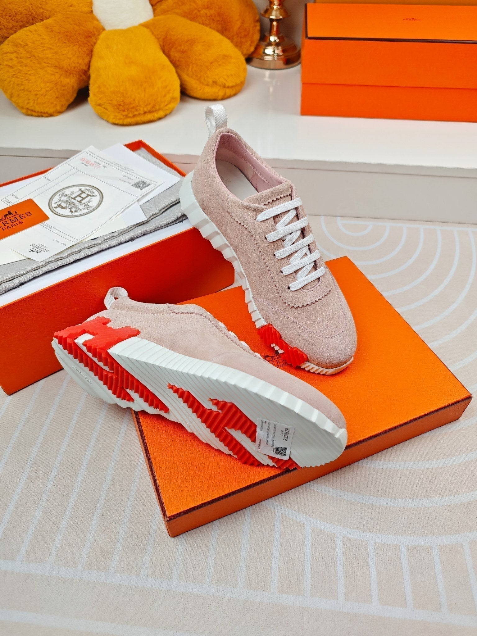HERMES BOUNCING SNEAKERS LACE CALFSKIN
