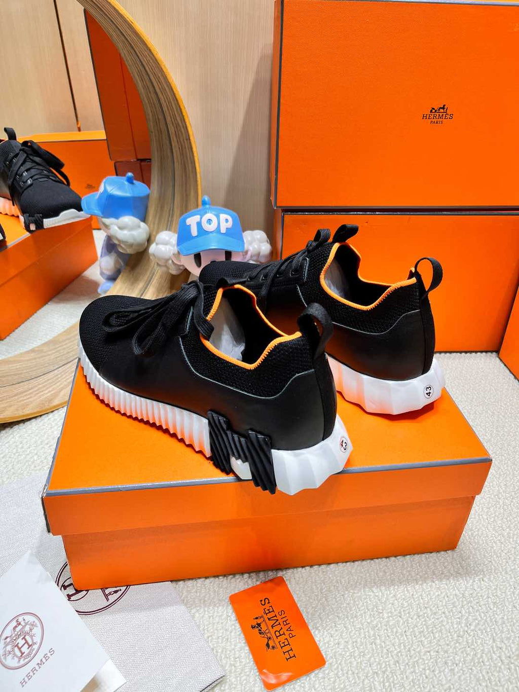 HERMES DEPART SLIP-ON SNEAKER IN BLACK MIX WHITE KNIT AND CALFSKIN