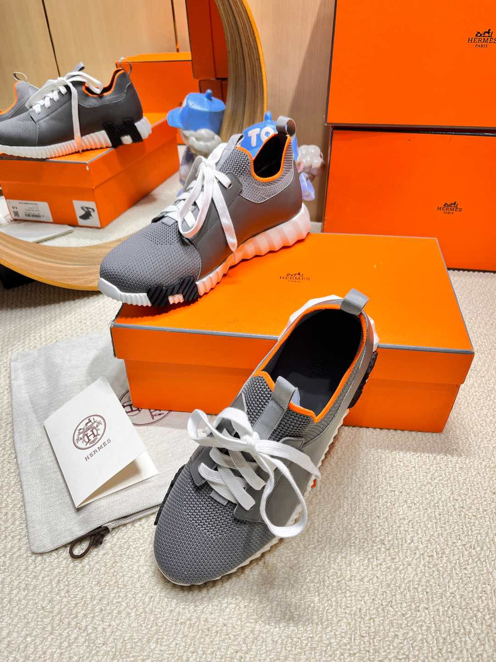 HERMES DEPART SLIP-ON SNEAKER IN MOUSE GRAY KNIT AND CALFSKIN