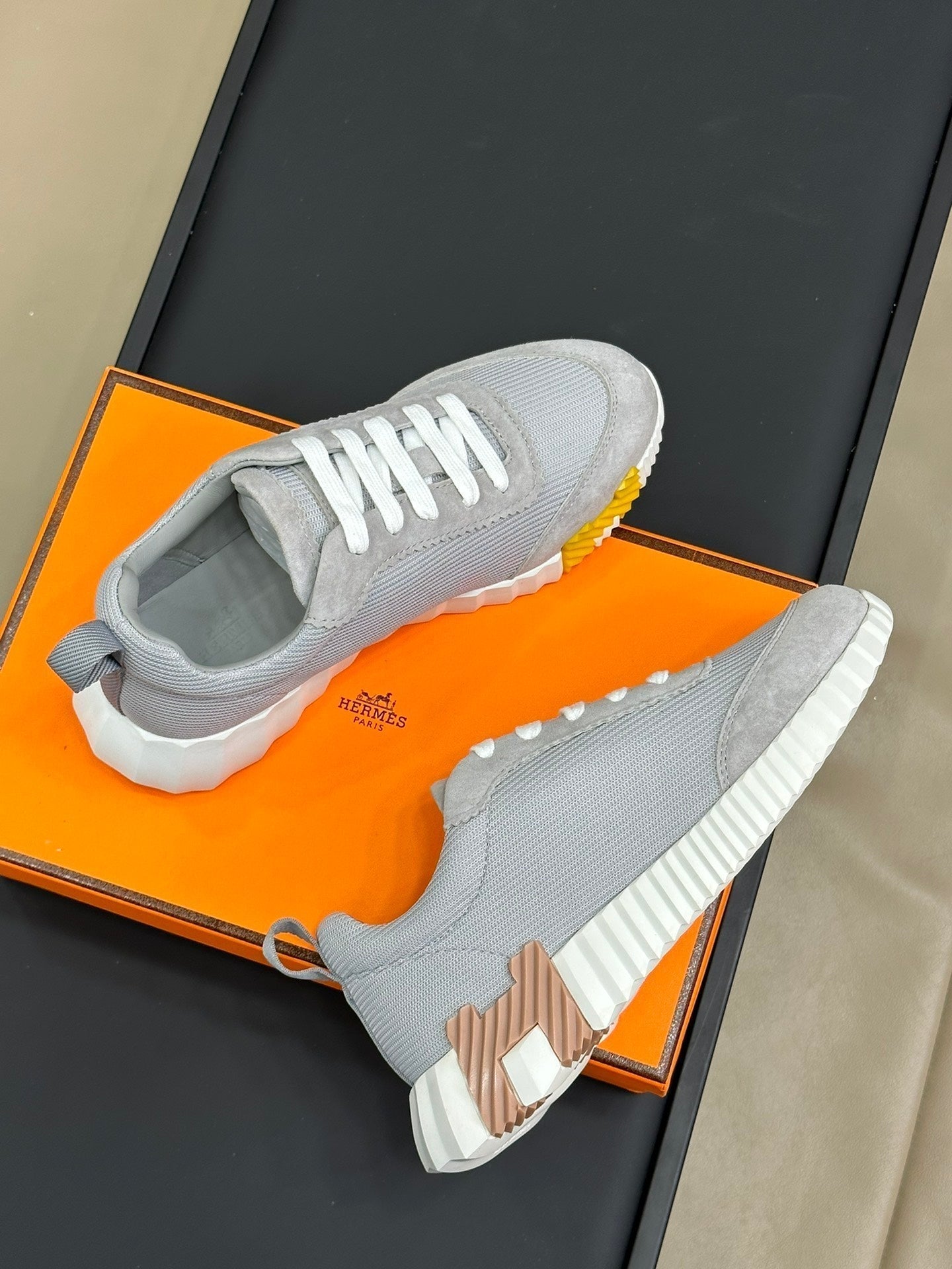 HERMES BOUNCING SNEAKERS LIGHT GRAY CALFSKIN