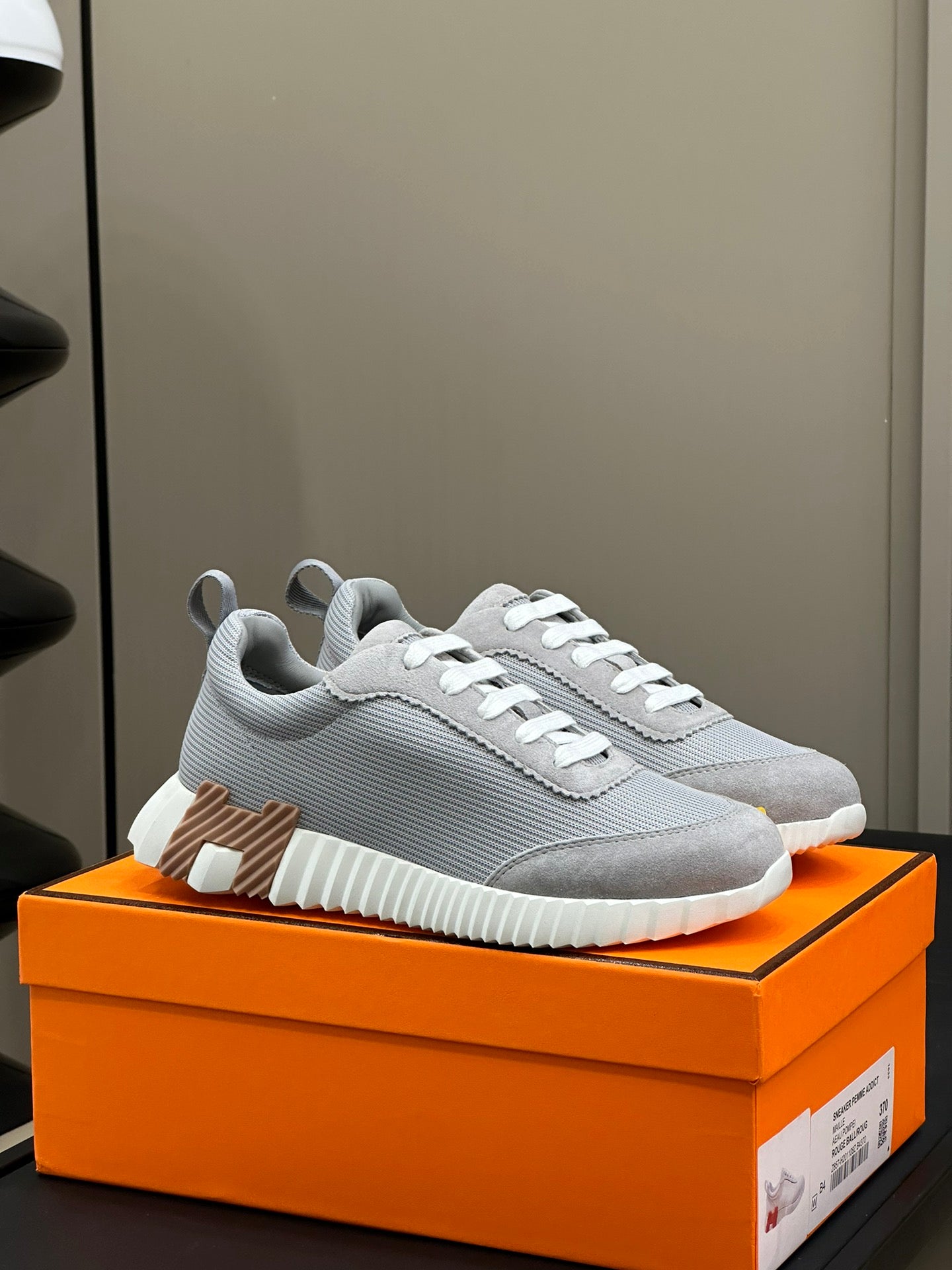 HERMES BOUNCING SNEAKERS LIGHT GRAY CALFSKIN