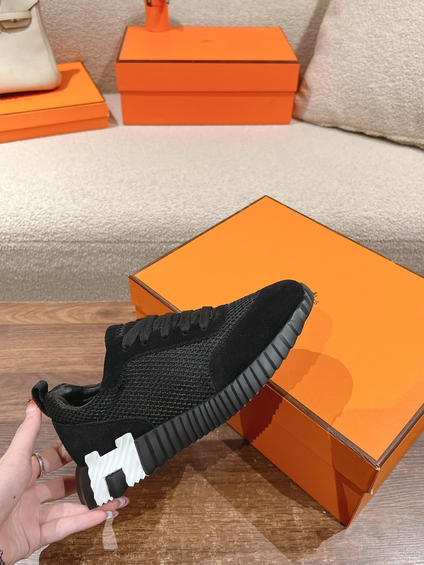 HERMES MAINLAND SNEAKER IN BLACK SUEDE AND BREATHABLE MESH FABRIC