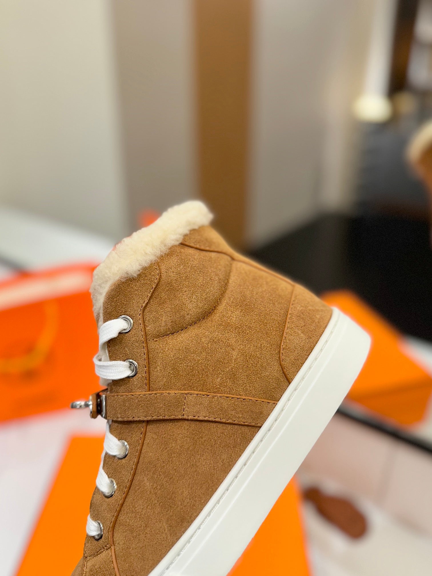 HERMES CHEALSEA BOOTS IN BRONZE BROWN SUEDE AND FLEECE LINING