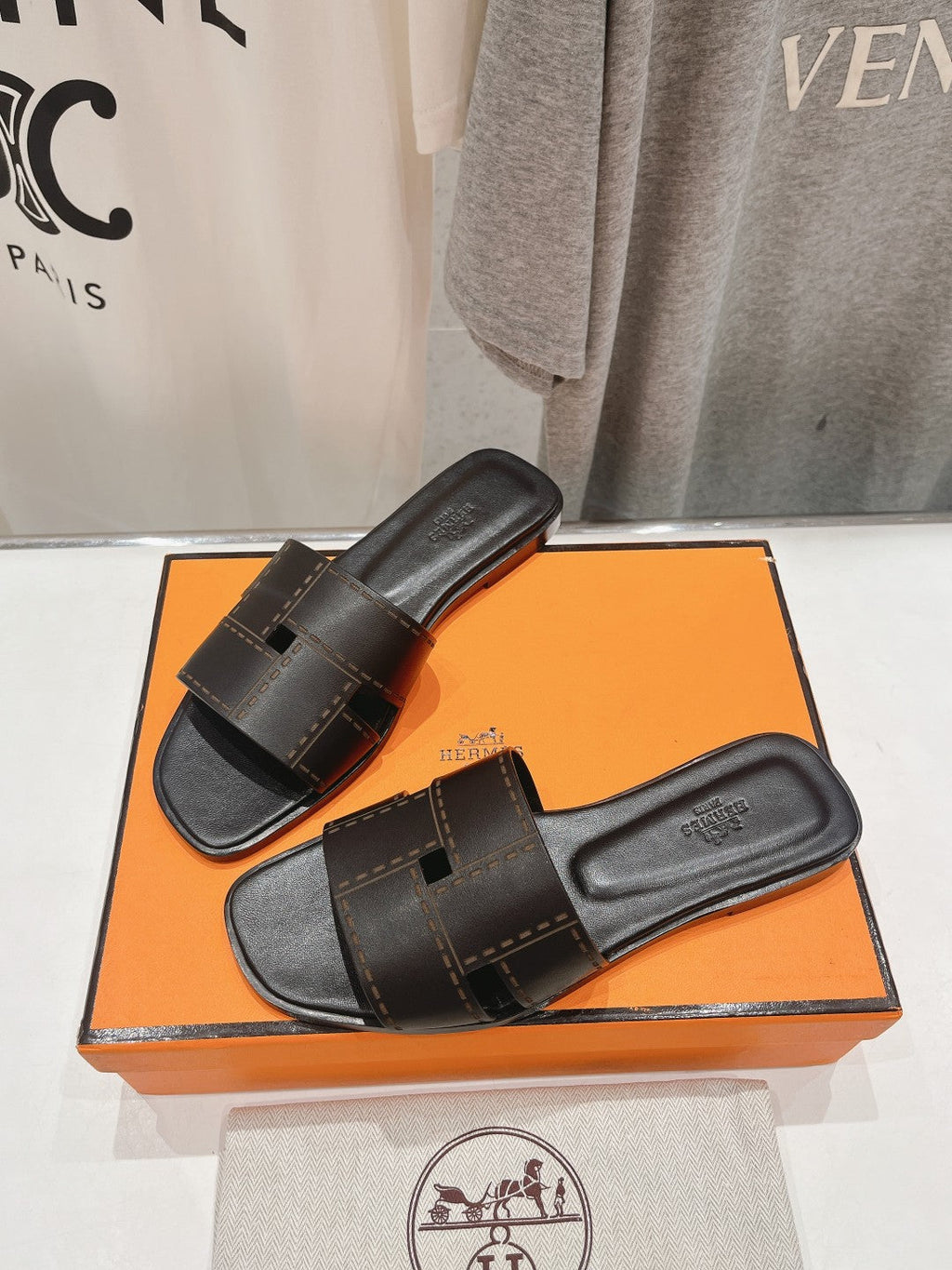 HERMES Idioma Sandal Black Calfskin