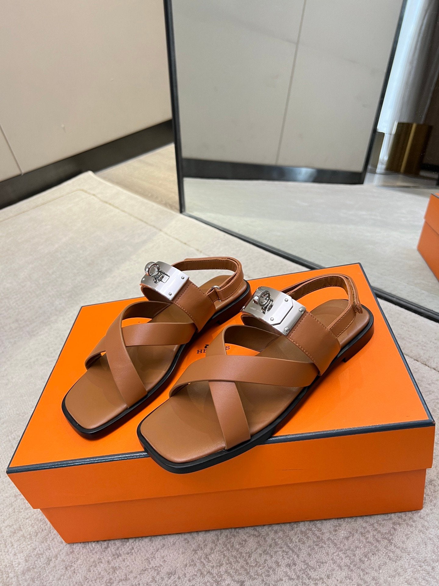 HERMES Ines sandal brown calfskin