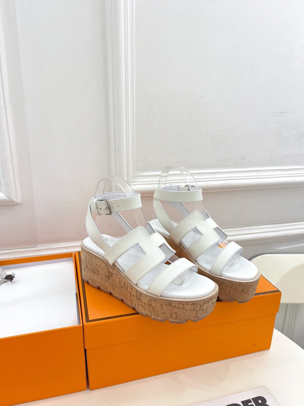 HERMES Havane 30 Sandal White