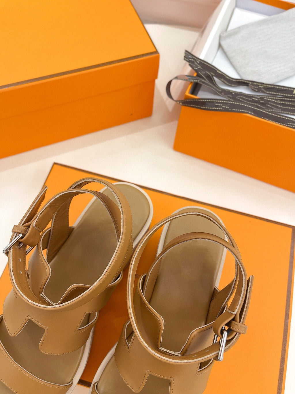 HERMES Havane 30 Sandal Brown