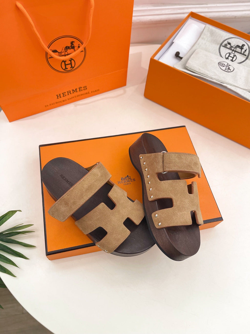 HERMES KOS CLOG IN PEANUT BROWN SUEDE