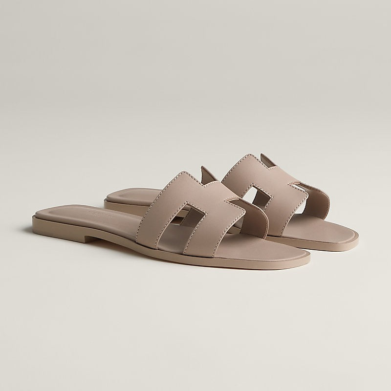 HERMES 0RAN SANDAL BEIGE MASTIC