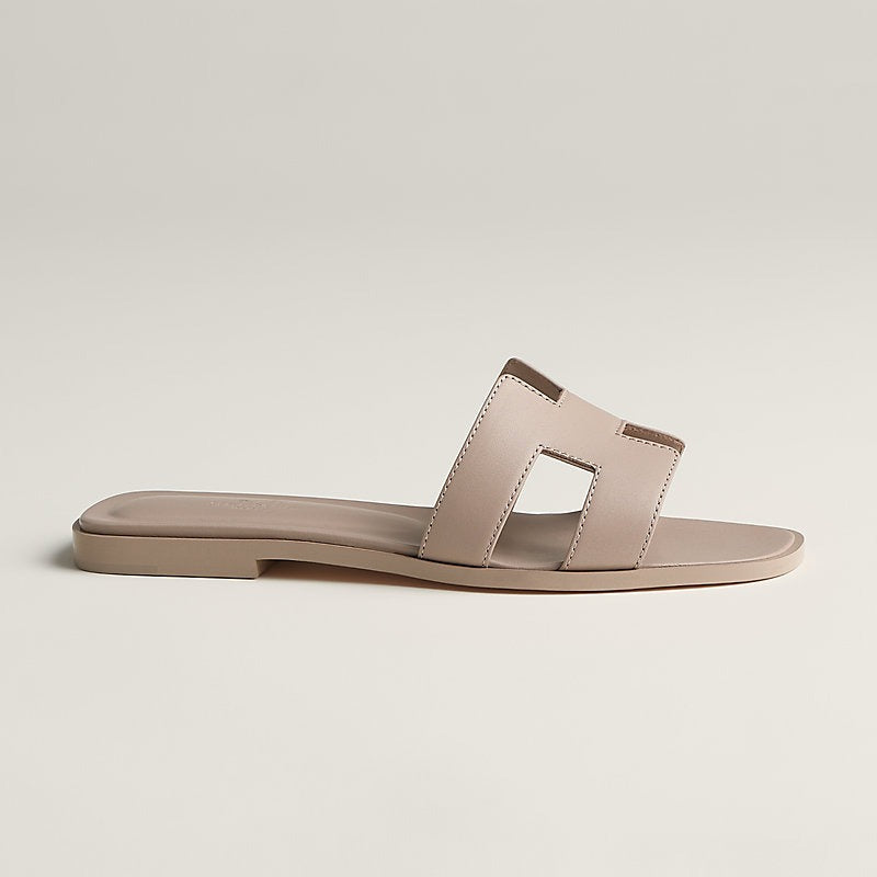 HERMES 0RAN SANDAL BEIGE MASTIC