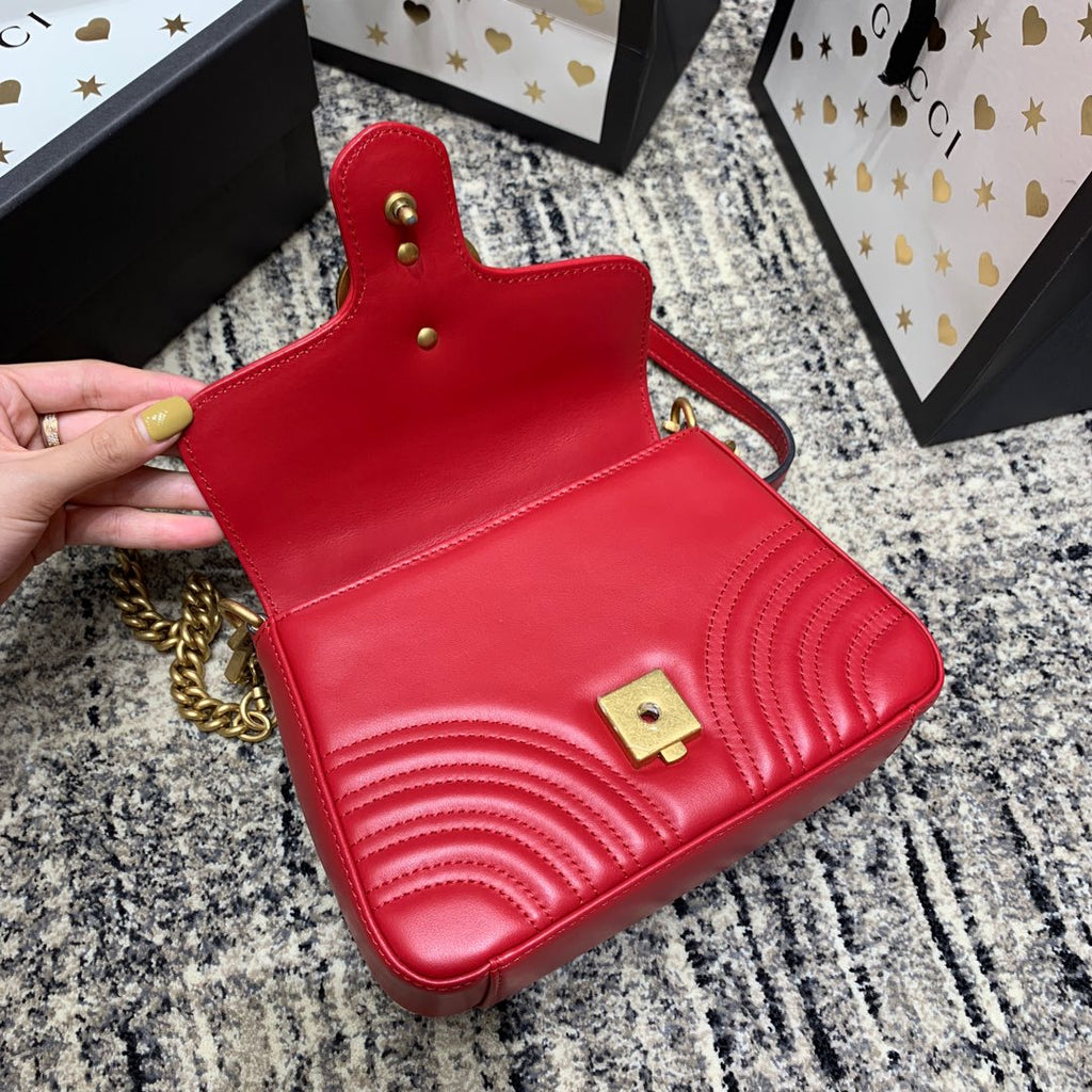 GUCCI Marmont 21cm Mini Top Red Calfskin Gold Hardware