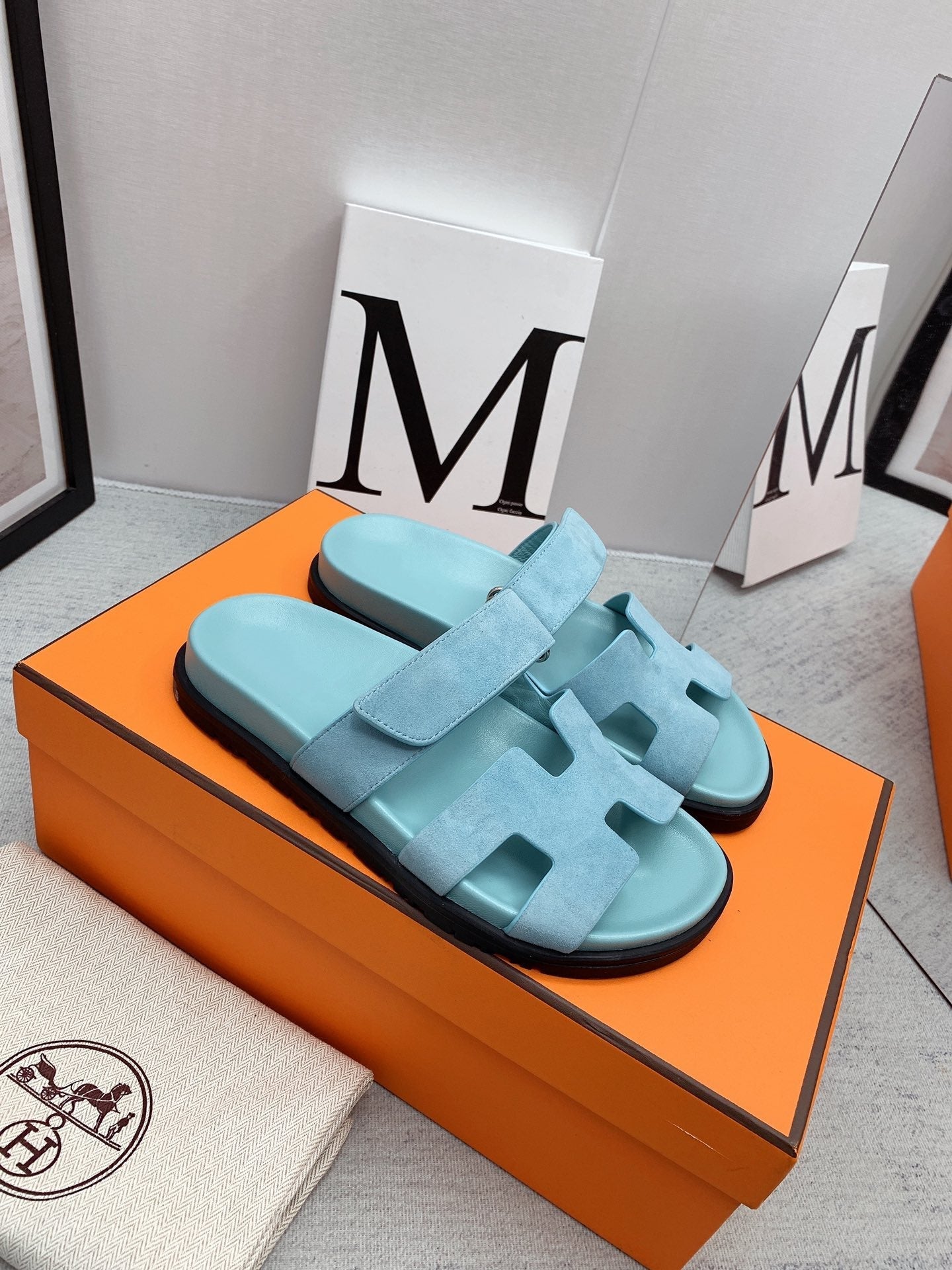 HERMES Chypre Sandal Light Blue
