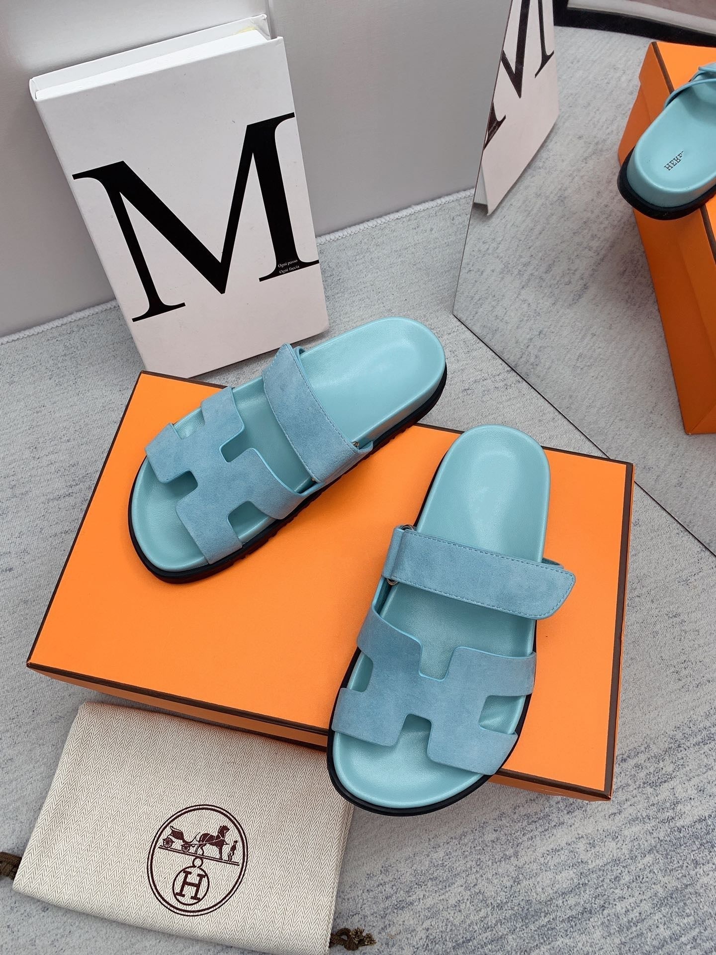 HERMES Chypre Sandal Light Blue