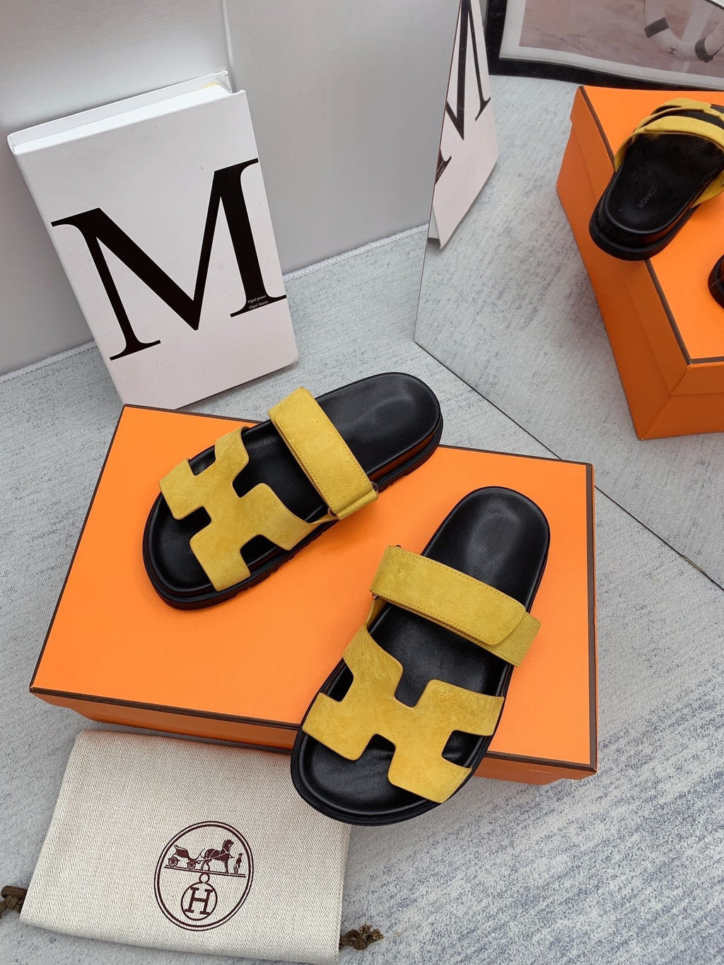 HERMES Chypre Sandal Yellow