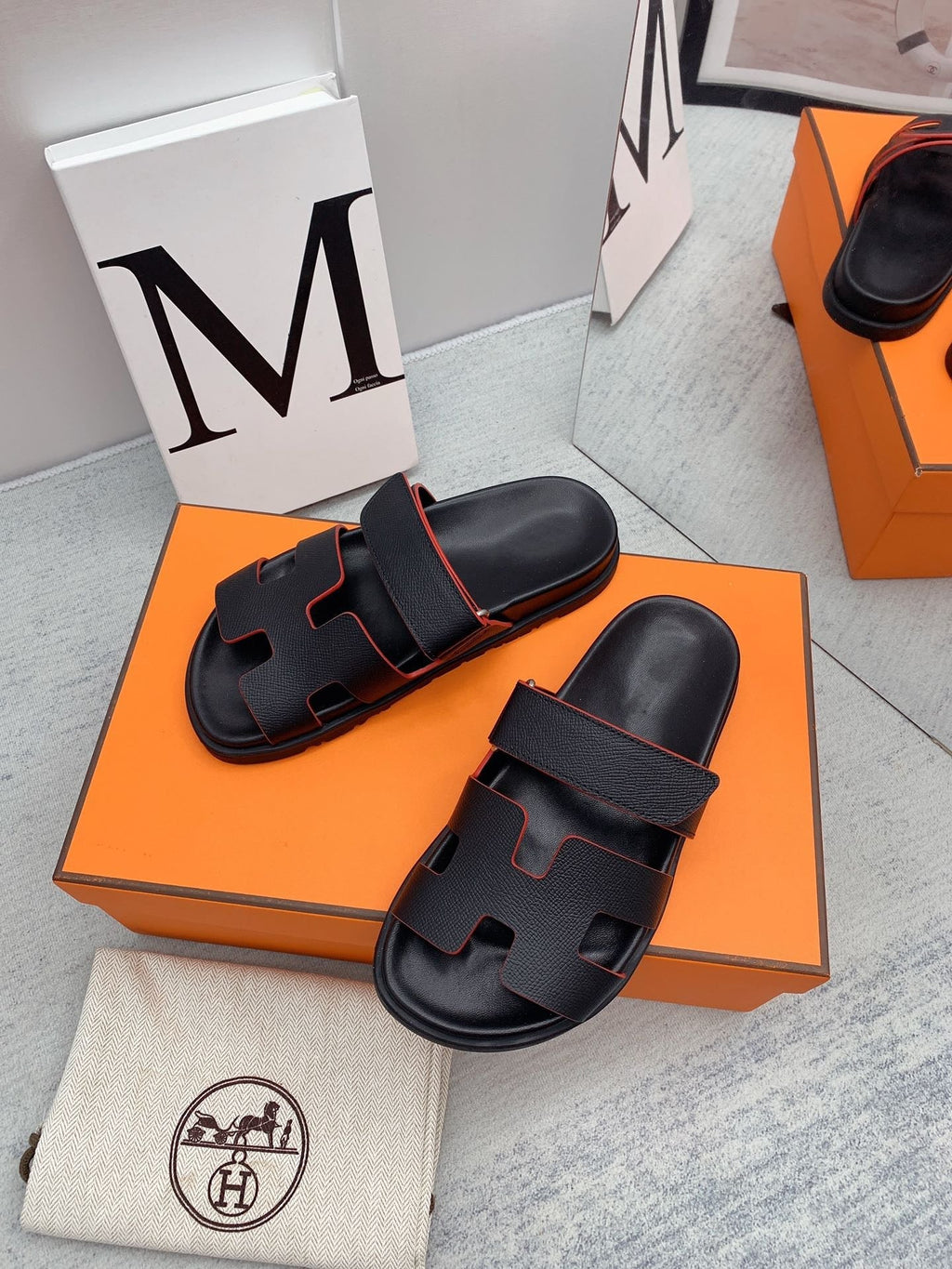 HERMES Chypre Sandal Black with red trim