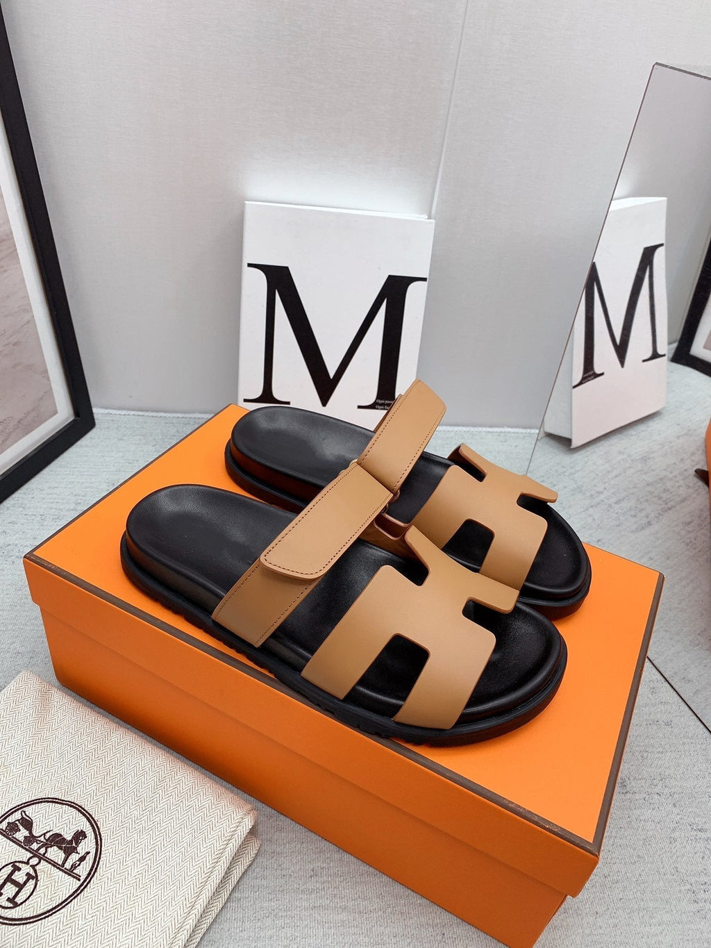 HERMES Chypre Sandal Gold