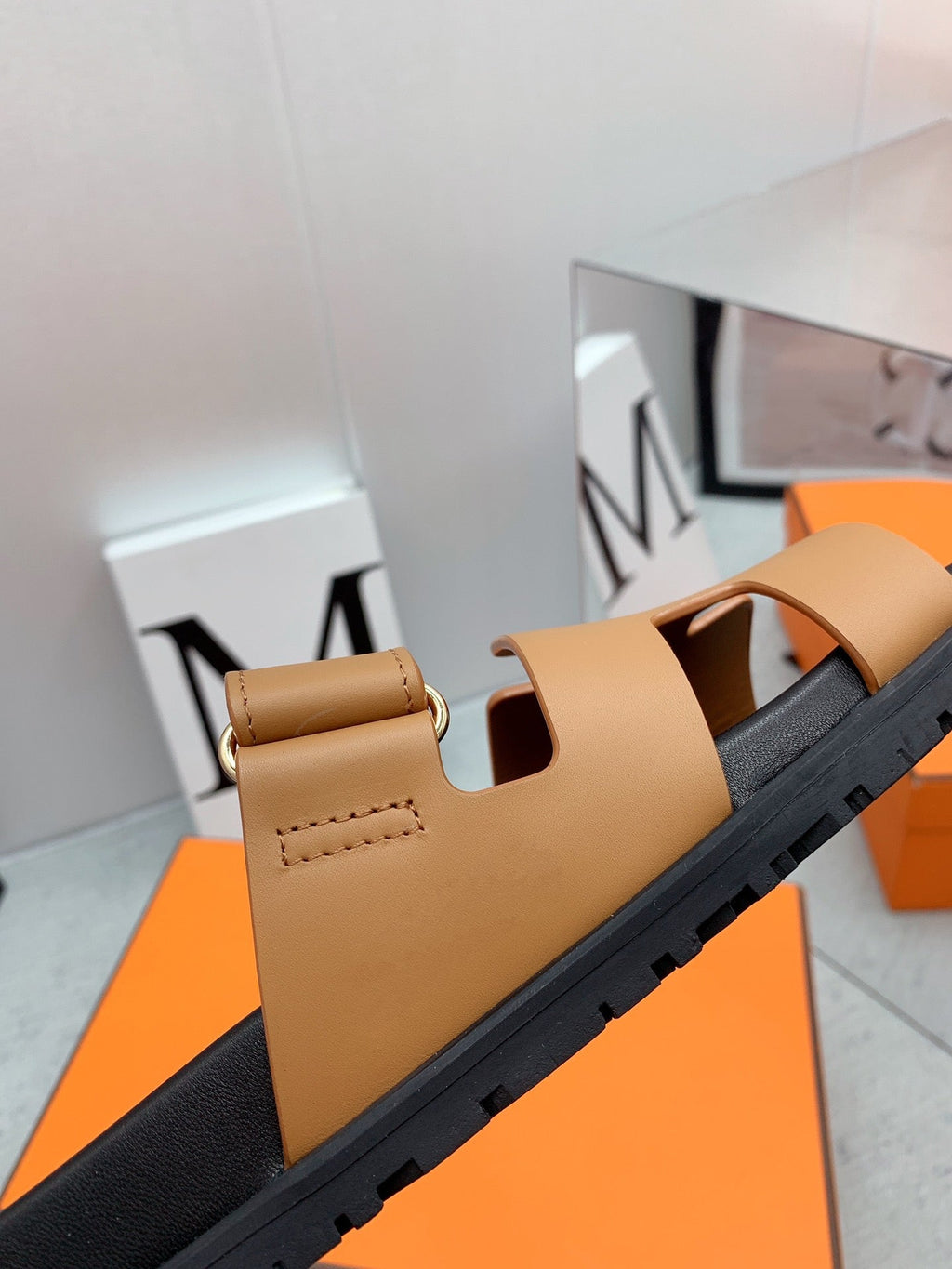 HERMES Chypre Sandal Gold
