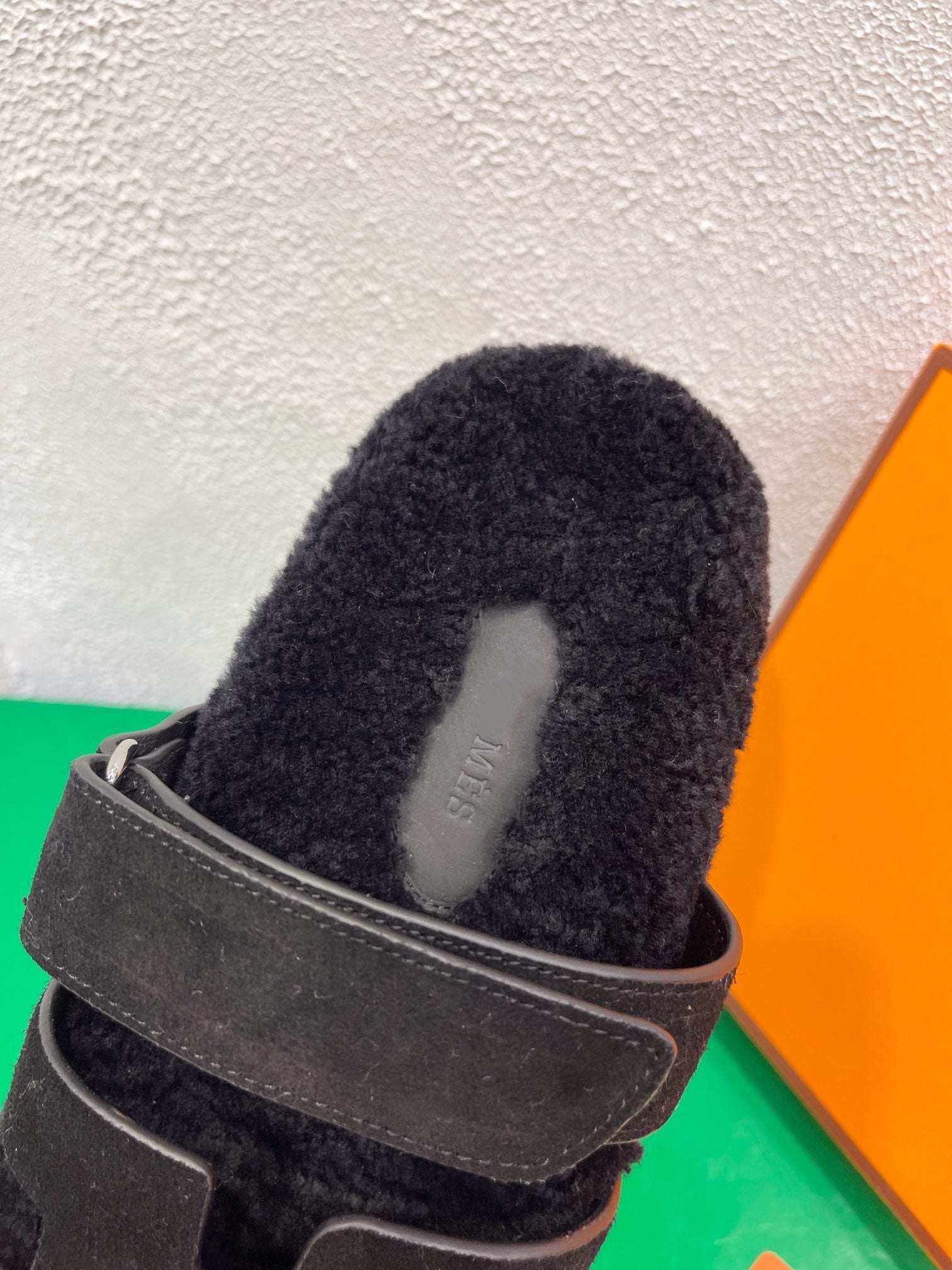 HERMES Chypre Sandal Black shearling insole Black Velvet leather lining